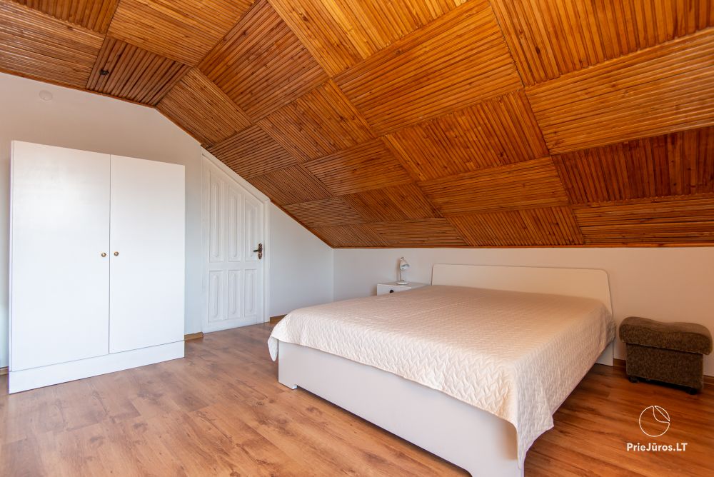 Birutės Vila. Gästehaus in Palanga - Kunigiškiai, nahe dem Kiefernwald, 700m zum Meer.