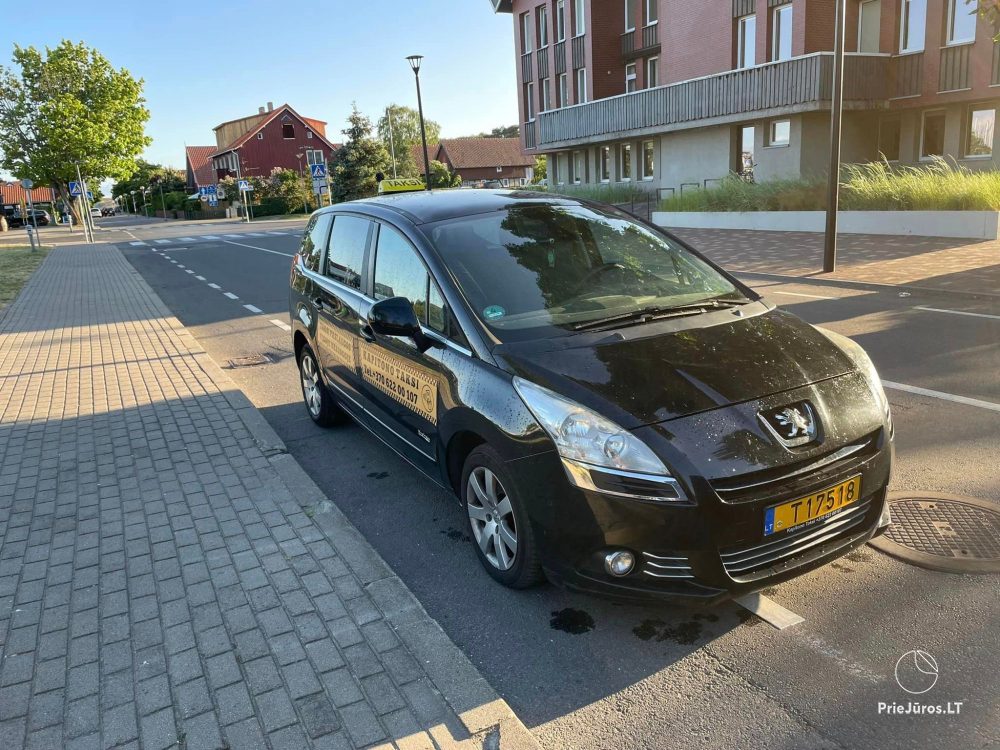 „Kapitono Taksi“ ist ein zuverlässiges Taxi auf der Kurischen Nehrung