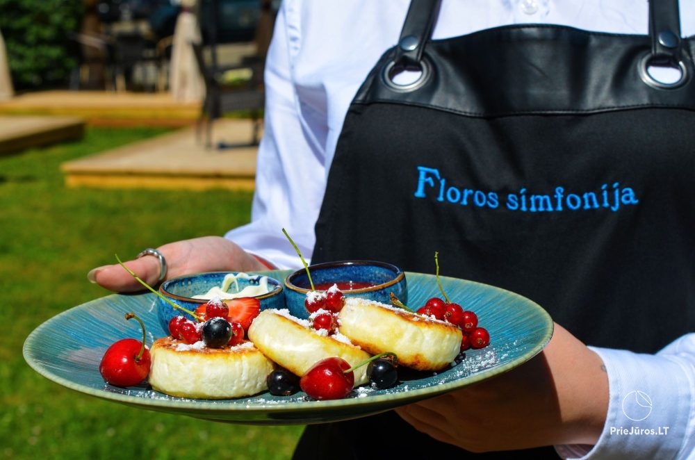 Restaurant „Floros Simfonija Mahorta“ in Palanga