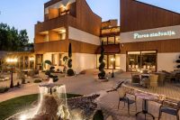 Restaurant Floros Simfonija, Topoliu 22a, Sventoji