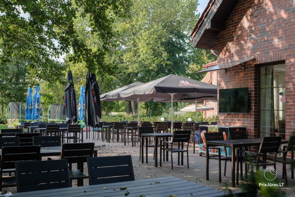 Familien-Restobar „La Siesta“ in Karklė, 69 m vom Meer entfernt!