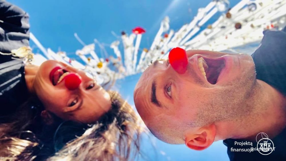 Clown-Aufführung - „Wie Schmetterlinge erschienen“ - 1