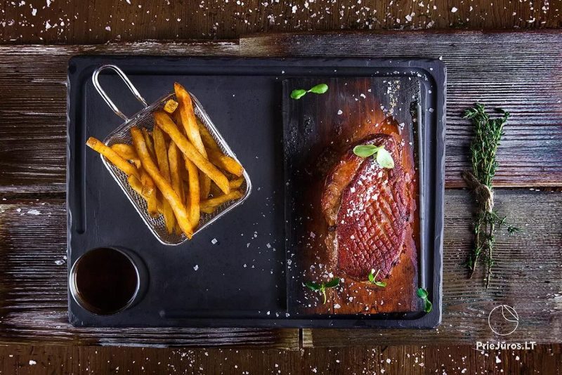 Restaurant in Nida „MEAT SteakHouse“, im Hotel „Jelita“
