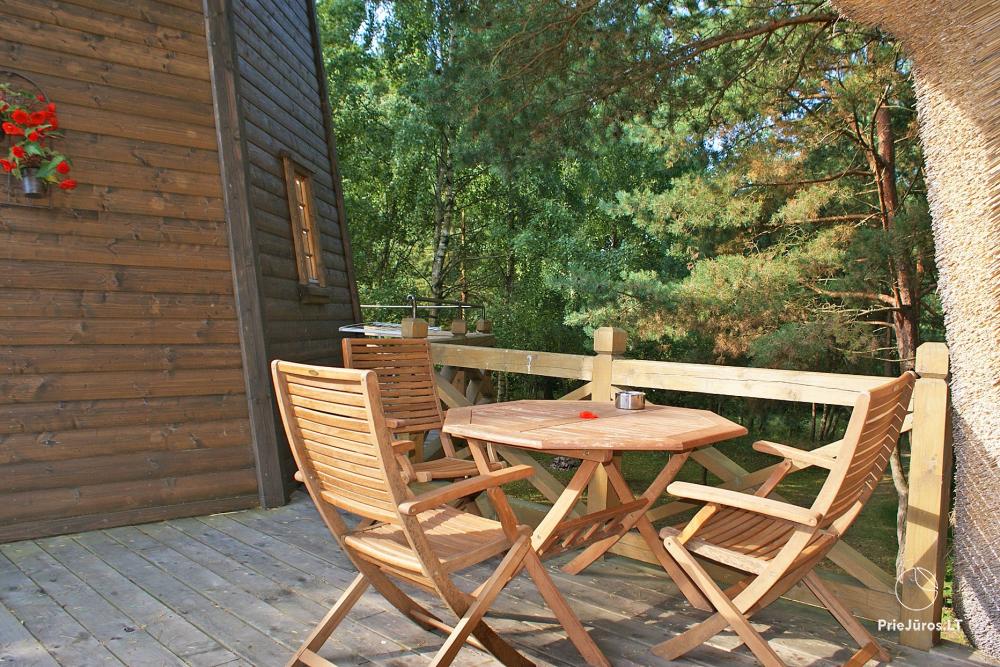 Saal, Bad-Haus, Schwimmbad in einem Gehöft "Joldija"