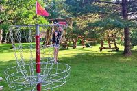 Discgolf in Sventoji (Palanga) – Gehöft „Akmeninė sala“