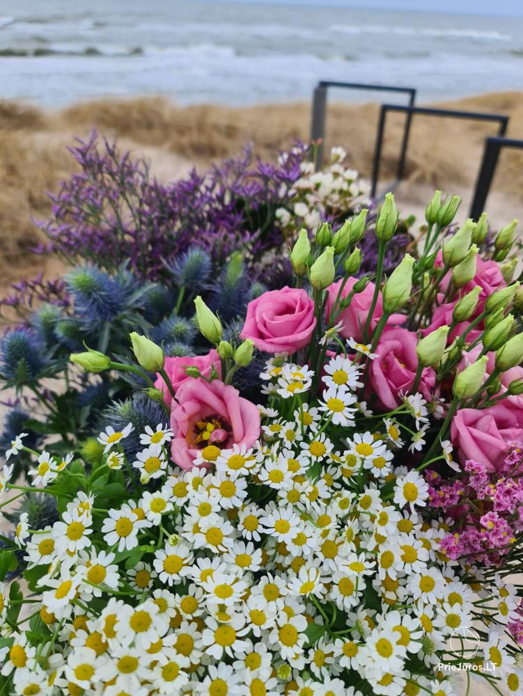 Blumen, Geschenke in Nidden