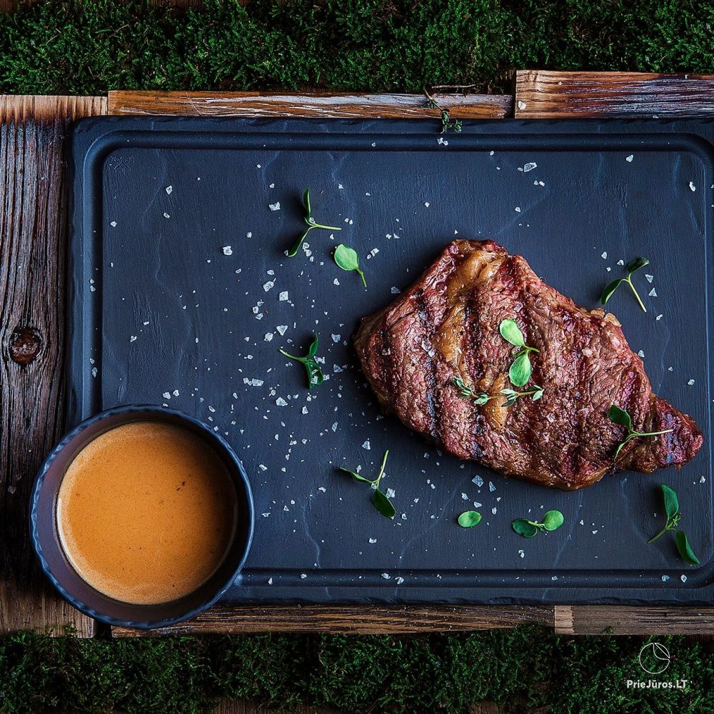 Restaurant "MEAT Steak House" im Hotel "Gabija" in Palanga
