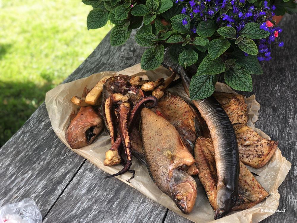 Bei Antanas - geräucherter Fisch in Šventoji