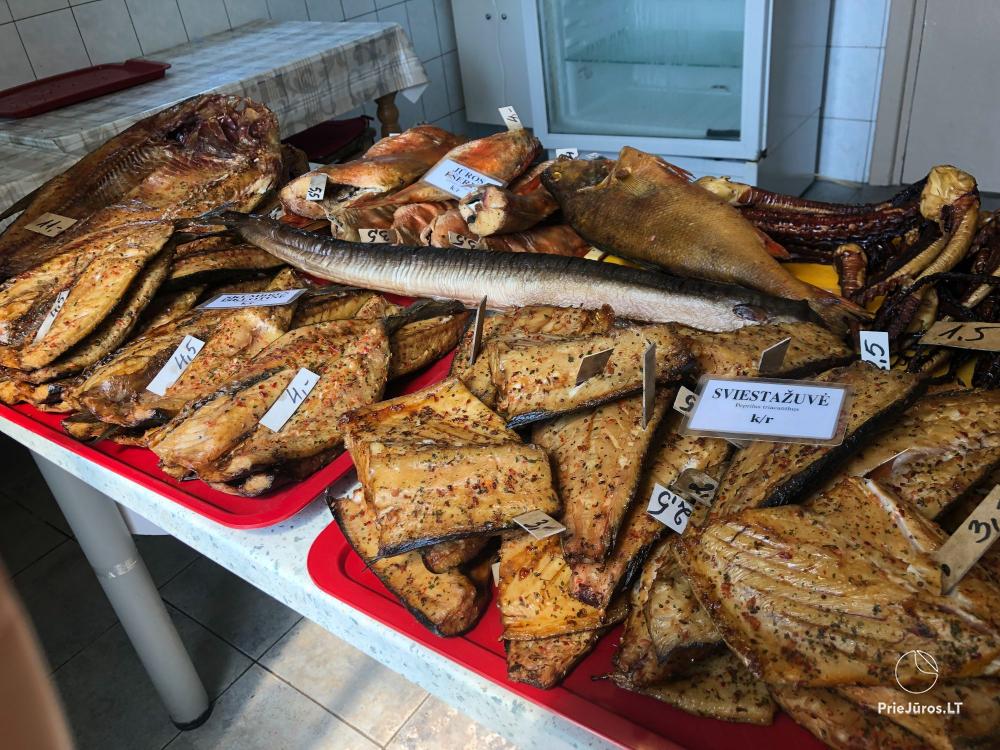 Bei Antanas - geräucherter Fisch in Šventoji