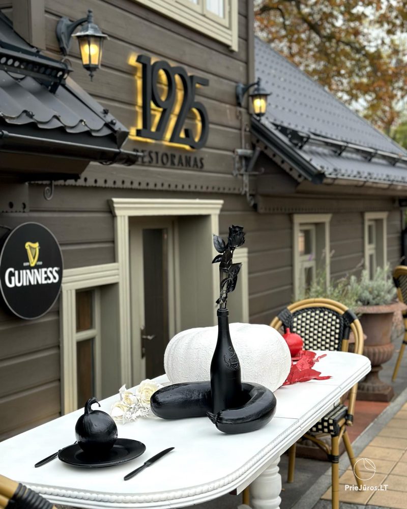 Restaurant in Palanga „Baras 1925“