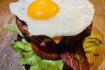 IQ Bar – ein Paradies für Grillgerichte in der Altstadt von Klaipėda - 5