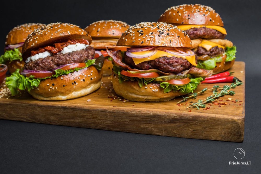IQ Bar – ein Paradies für Grillgerichte in der Altstadt von Klaipėda