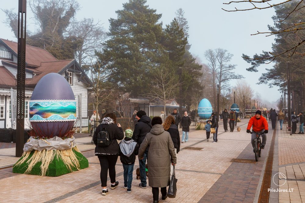 Ostern in Palanga. Ostereier Alley Eröffnungsfest 2026