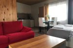 Nr. 5 Geräumiges Dreibettzimmer mit separatem Eingang und Balkon - 5