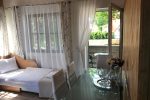 Nr. 5 Geräumiges Dreibettzimmer mit separatem Eingang und Balkon - 2