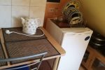 Andere Wohnung in der dritten Etage: 1 Zimmer, kleine Küche, Dusche, WC. - 1