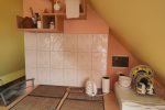 Andere Wohnung in der dritten Etage: 1 Zimmer, kleine Küche, Dusche, WC. - 6