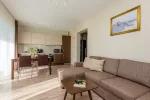 No. 4 Apartment on the second floor - 1