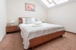Nr. 7 Vierbettzimmerwohnung im dritten Stock. 23 + 13m² - 5