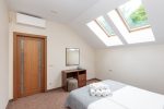 Nr. 8 Vierbettzimmerwohnung im 2. Stock. 20 + 14m² - 5