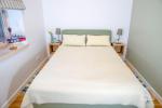 2 Wohnung "WALD". Apartment mit 1 Schlafzimmer, Terrasse und separatem Eingang
