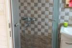 Ein Zimmer kleine Häuser mit Küche WC Dusche