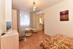 Nr. 204 Zweizimmerwohnung (2 + 2) im 2. Stock mit Küche, Dusche und WC - 1