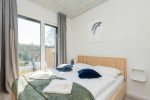 Apartment No. 7