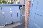 NEIN. 9 Studio-Apartment im Untergeschoss aus roten Backsteinen. Die Wohnung ist für bis zu 2 Personen vorgesehen. - 2