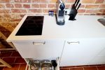 NEIN. 9 Studio-Apartment im Untergeschoss aus roten Backsteinen. Die Wohnung ist für bis zu 2 Personen vorgesehen. - 5