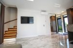 Genys Luxury Apartments, Genio Str. 21-2
