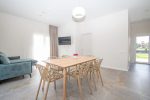 Blaue Apartments mit Terrasse für 4 Personen 45 qm.