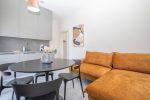 Orangefarbenes Apartment mit Terrasse für 4 Personen, 40 qm. - 2