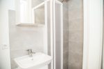 Zweistöckige Apartments. Außerhalb der Saison – von 109 bis 115 Eur / Nacht. In der Saison – von 127 bis 132 Eur / Nacht. - 4