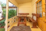 Rooms for 3-5 persons in private house and quadruple holiday houses