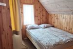 Nr. 4 Zweizimmerwohnung mit Mini-Küche, Bad mit WC. Im zweiten Stock - 1