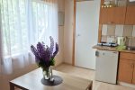 Nr. 4 Zweizimmerwohnung mit Mini-Küche, Bad mit WC. Im zweiten Stock - 3
