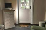 Kleines Zimmer (9 qm.) mit einem separaten Eingang vom Hof - 1